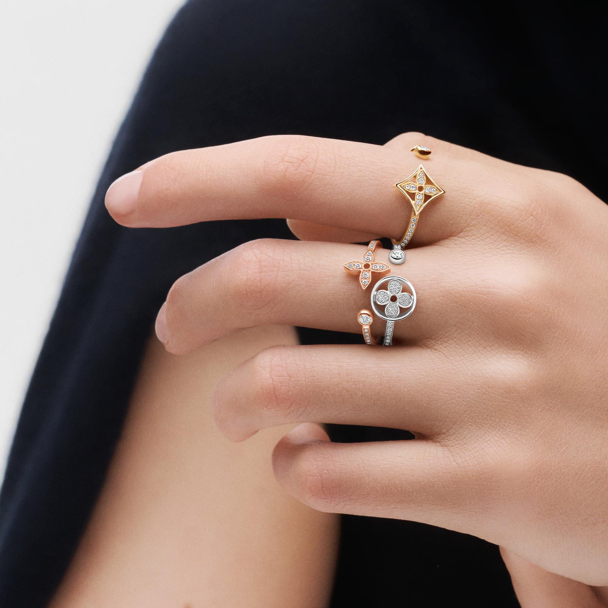 リング イディール ブロッサム (18Kスリーゴールド×ダイヤモンド